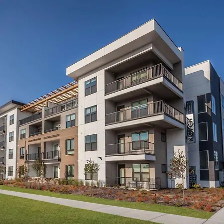 Cozysuites 1Br Modern Apt Near The Fashion Mall